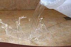 灌云漏水维修 免砸砖防水材料该如何施工